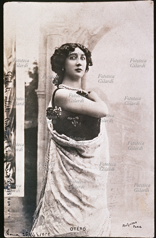 Carolina OTERO (Augustina Carasson Otero, 1868-1965) La celebre ballerina, nota ai più con l\