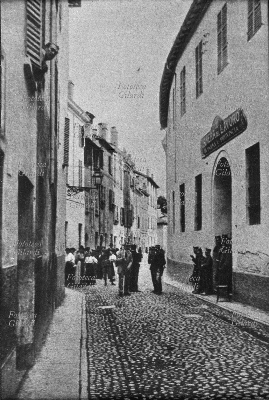 ITALIA Parma: insurrezione popolare contro il fascismo. La Camera del Lavoro occupata dall\