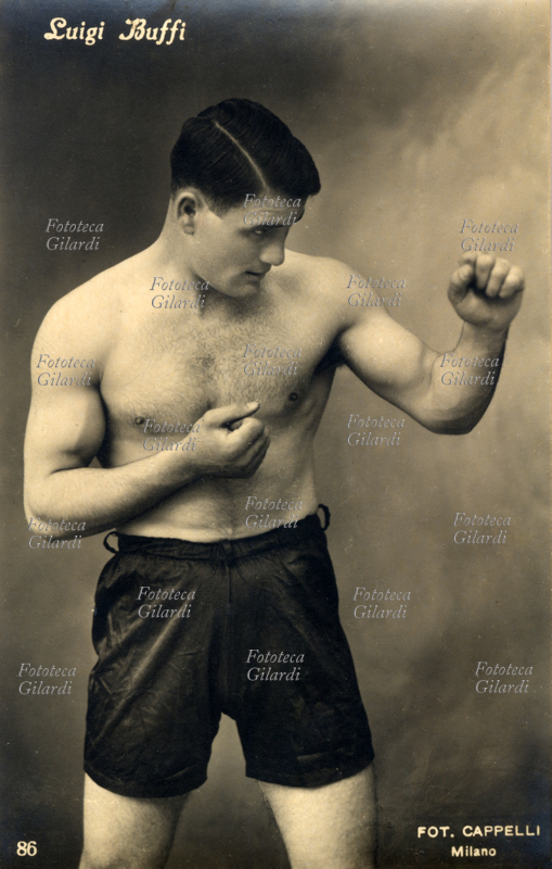 Luigi BUFFI campione di boxenella categoria pesi massimi, Italia e Africa del Nord; in attività negli anni 1926-1933. Fotografia 1928 circa