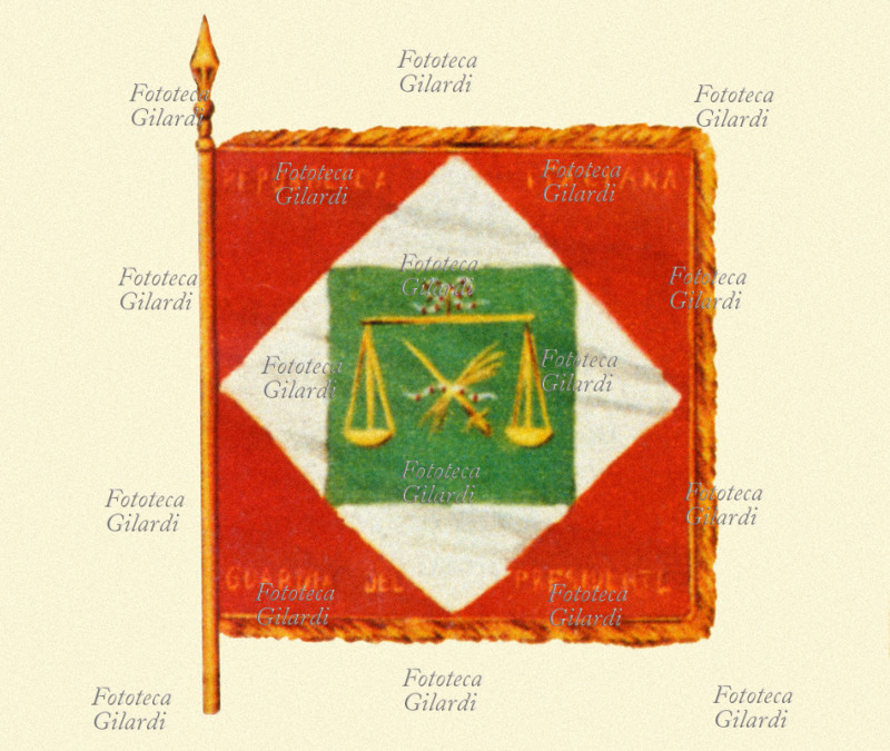 ITALIA Tricolore della Repubblica Italiana, 1802-1805 . Dettaglio da copertina de \