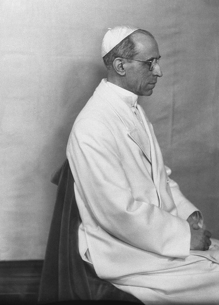 PAPA PIO XII