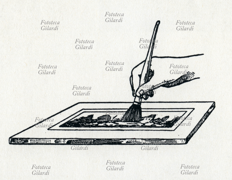 STORIA DELLA FOTOGRAFIA Telaio per pennellare l\