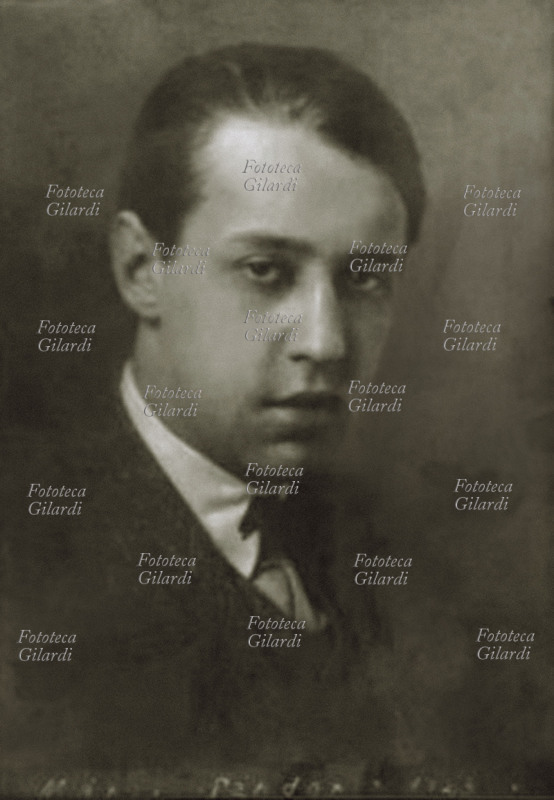 Sandor MARAI (1900-1989) Hungarian writer. Portrait in 1923 by Erzsi Gaiduschek. Sándor Márai, was born in Kassa and died in California, San Diego. Long lived in Vienna, Switzerland, Paris and Italy. In 1917 his first work, a collection of poems entitled \