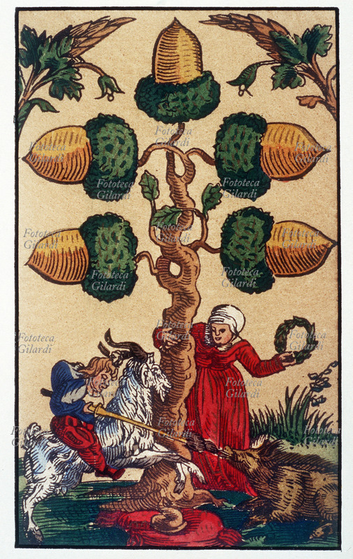 CARTE DA GIOCO cinque di ghiande da un mazzo di edizione tedesca con illustrazioni comiche. Cavalcando una capra un gobbetto si scaglia, lancia in resta, contro un cinghiale. Sulla punta della lancia è infilzato un escremento. Xilografia colorata a mano, Germania 1545