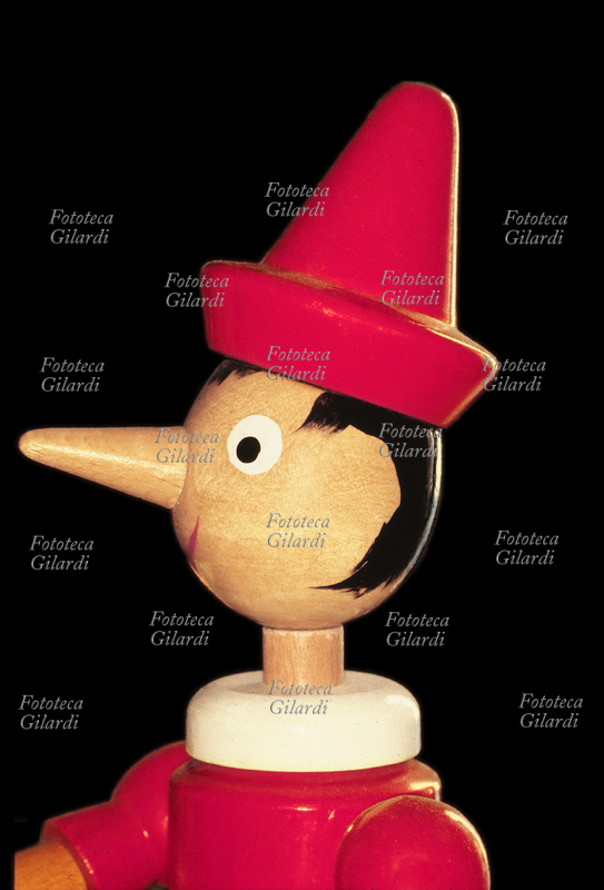 PINOCCHIO Testa del famoso burattino protagonista del romanzo per l\