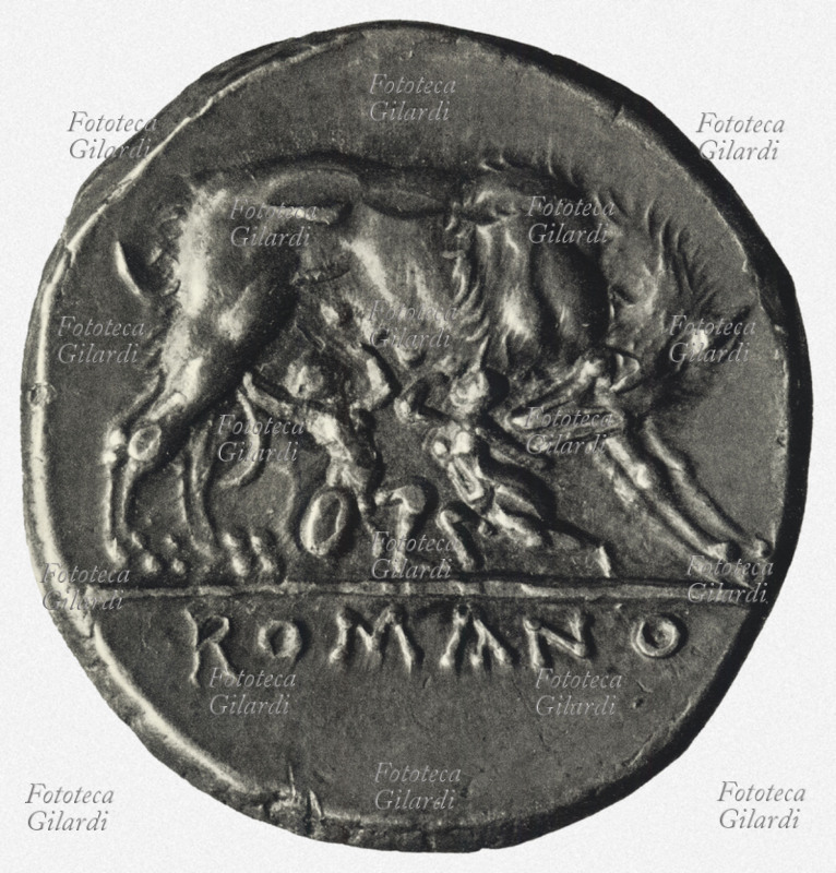 LUPA CAPITOLINA La Lupa allatta Romolo e Remo, antica moneta romana. La grotta del lupercale, dimora della lupa, era il luogo dove si svolgevano le feste dei lupercali, antichissimi rituali della religione romana celebrati il 15 febbraio. Sull\