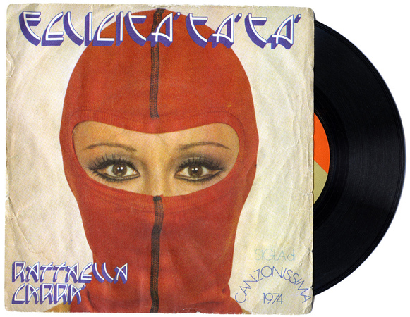 FELICITÀ TÀ TÀ FELICITÀ TÀ TÀ