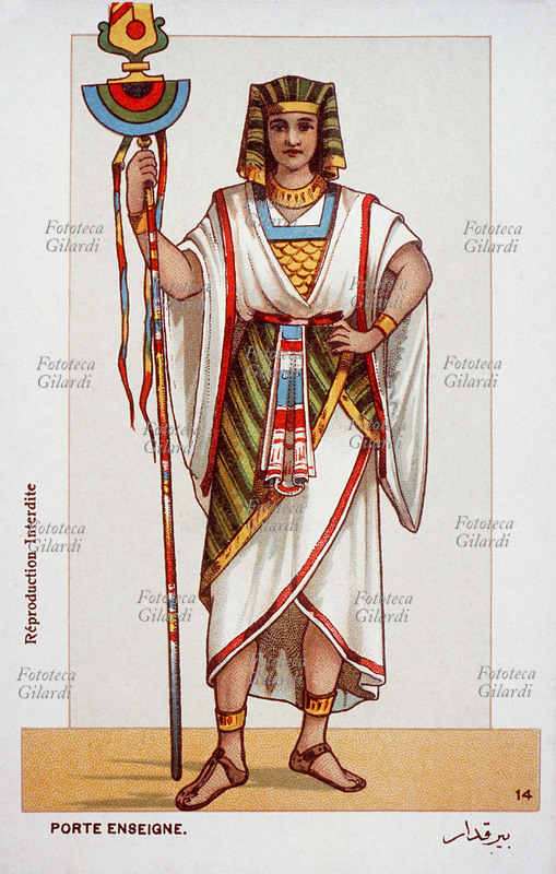 AIDA costume di scena di un Portatore delle Insegne reali; dall\