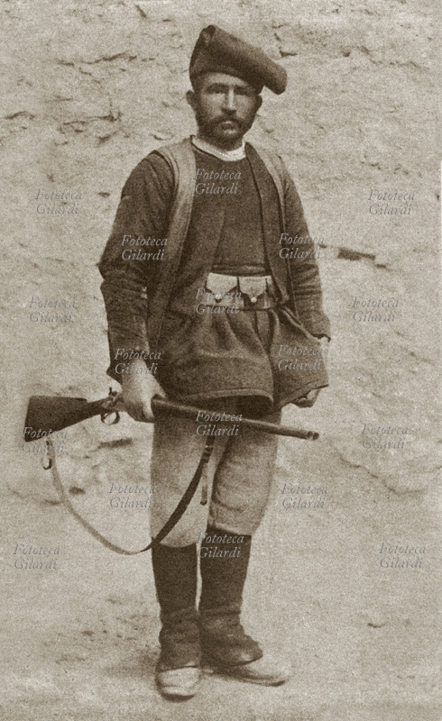 BANDITRY January 1900 Satta Saba, bandit Sardinian. Photographic portrait.