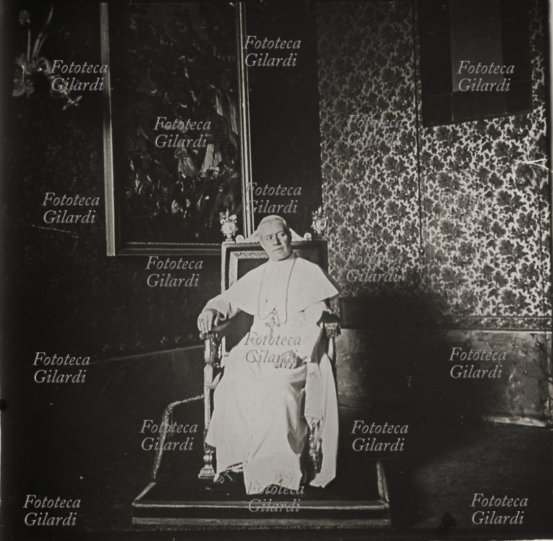 VATICANO Ritratto del sommo Pontefice Pio X, Giuseppe Sarto (1835-1914) Papa dal 9 agosto 1903. Fotografia, lastra stereoscopica in vetro, 1903