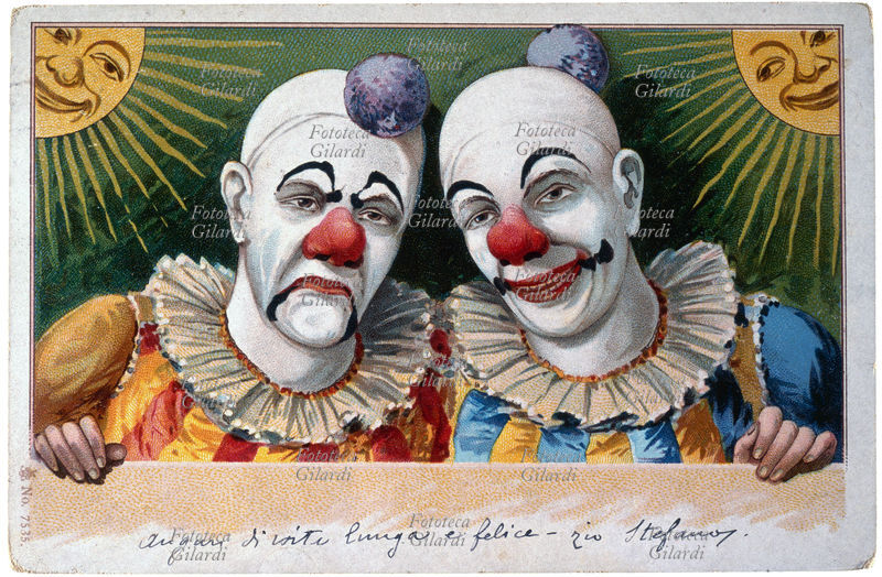 CIRCO volti di due clowns bianchi: uno piange, l\