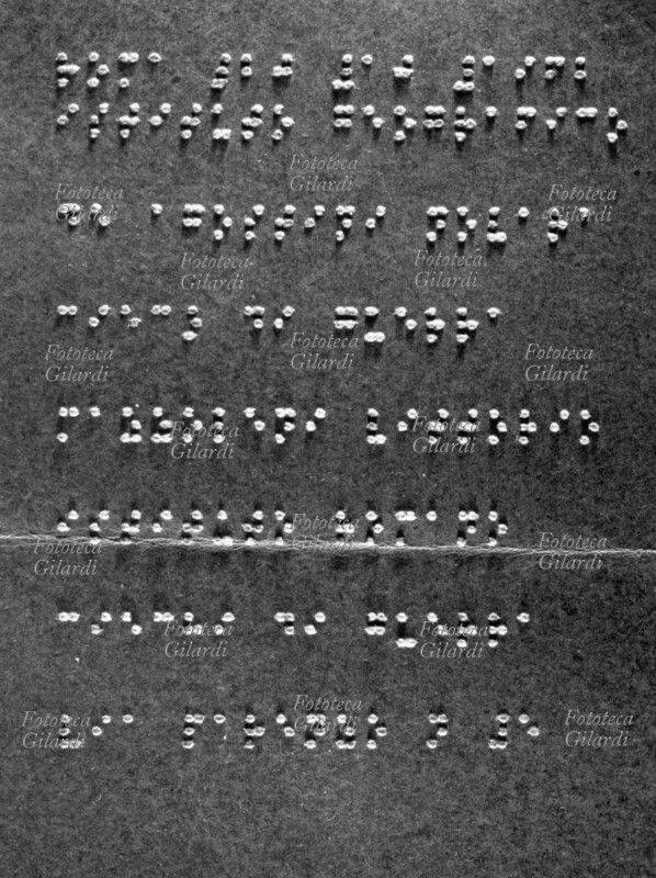 BRAILLE Pagina di un romanzo scritto con l\