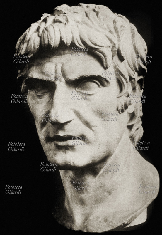 Lucio Cornelio SILLA (138-78 a.C.) Politico romano di parte aristocratica, antagonista di Mario in diverse campagne. Testa scultorea di anonimo, s.d.