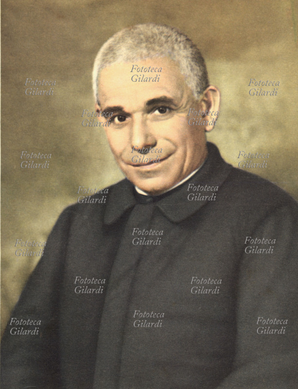 Beato DON LUIGI ORIONE (1872-1940) Fondatore della Piccola Opera della Divina Provvidenza, Tortona (Alessandria), ritratto in copertina di un libretto che narra la storia della sua vita. Beatificato da Papa Giovanni Paolo II il 26 ottobre 1980. Il 7 luglio 2003 è stato emanato il Decreto sul Miracolo di Don Orione, dando inizio al processo di Canonizzazione.