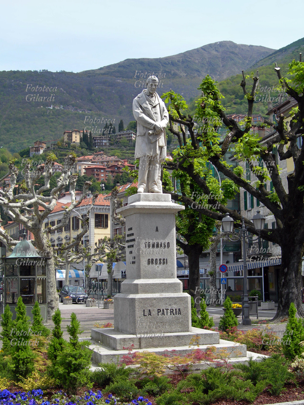 Tommaso GROSSI (1790-1853) Monument dedicated from the hometown to the Italian writer and poet. Photograph by Elena Piccini, Bellano (LC) 2008