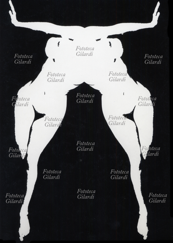 GILARDI - farfalla/nudo femminile. Scansione da stampa vintage 18x24 - Ando Gilardi, 1975 circa