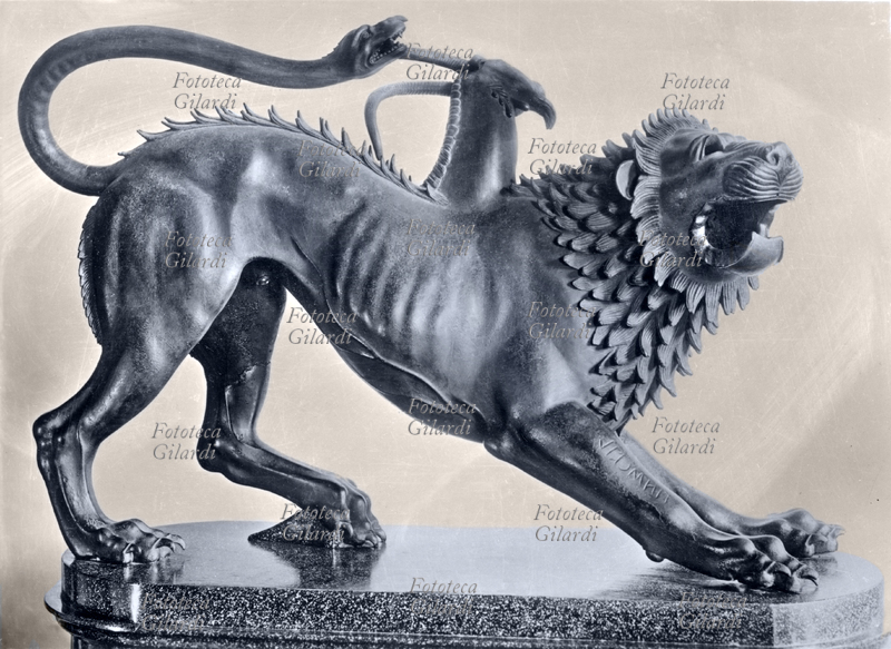 ETRUSCHI Chimera di Arezzo, bronzo del V secolo a C., fotografia 1930 circa