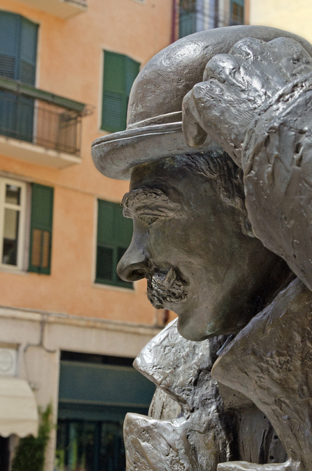 EMILIO SALGARI PROFILO DELLA STATUA