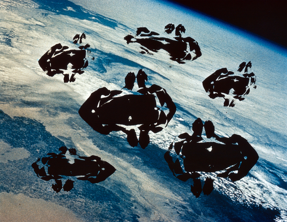 COLOR G R COME ANDROMEDA