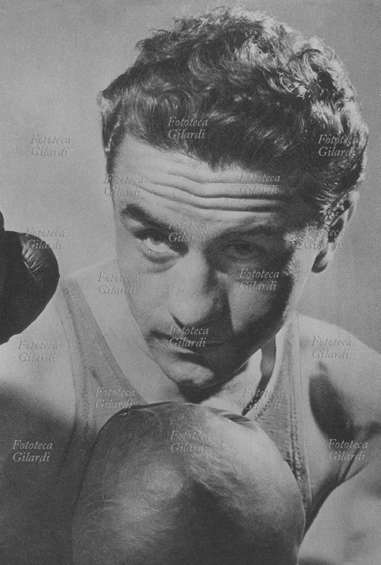 OLIMPIADI 1952 Lazlo Papp, pugile ungherese medaglia d\