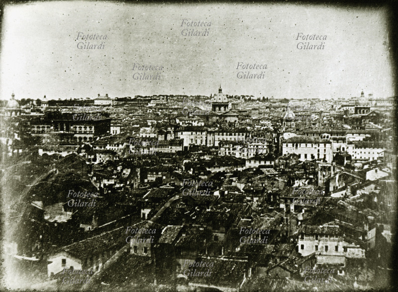 ROMA panorama della città ripreso dal convento di San Pietro in Montorio. Nella veduta sono visibili, da sinistra a destra: le cupole di Sant\