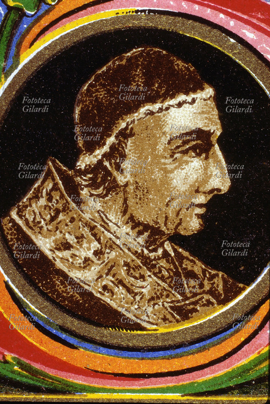 PAPA BENEDETTO XIII (1649-1730), al secolo Pietro Francesco (in religione Vincenzo Maria) Orsini, nato a Roma, eletto nel 1724. Durante la sua reggenza istituì il Concilio Romano in San Giovanni in Laterano. Ritratto, dettaglio da una cartolina cromolitografica della \