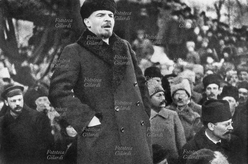LENIN (Vladimir Il\