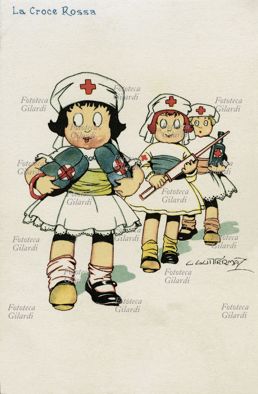 LA CROCE ROSSA tre piccole infermiere portano medicine e siringa da clistere. Illustrazione di C. Guitterma, cromolitografia, Italia 1910 circa.