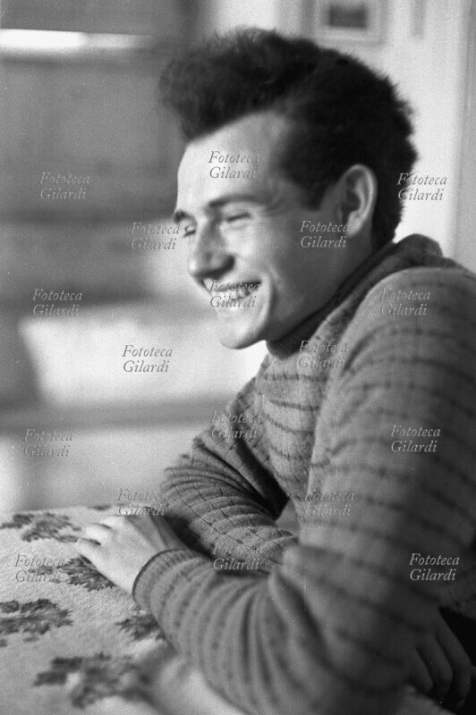 ALBANO DI LUCANIA giovane uomo (Rocco Abate) racconta le sue esperienze di affatturazione: espressioni del volto (2ª di 2). L\