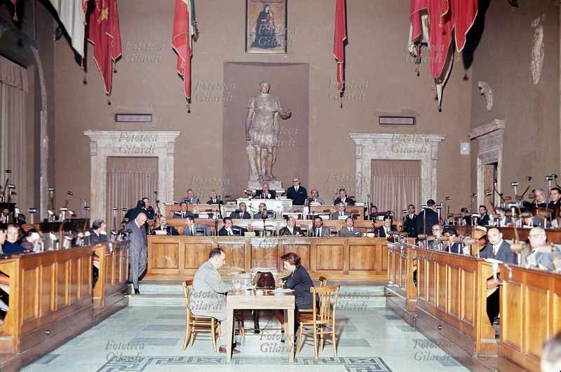 ROMA Consiglio Comunale, Giunta e Assemblea Capitolina, sede di Via del Campidoglio, 1. Immagine realizzata nel periodo romano del fotografo dalla seconda metà degli anni \