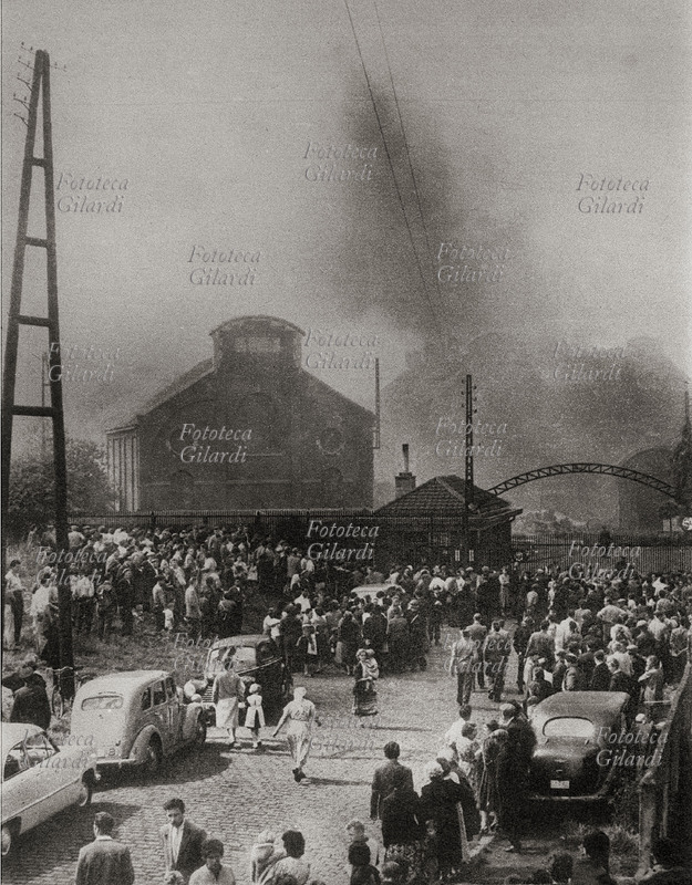 8 DISASTERS August 1956:262 miners, of which 136 Italians, die burnt live in the\