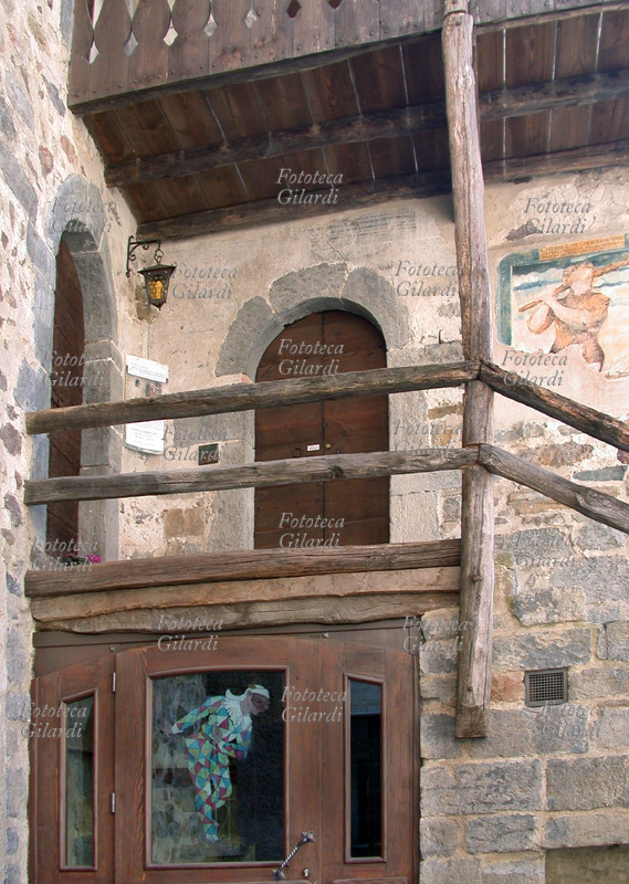 ARCHITETTURA Borgo Medioevale di Oneta (Bergamo) veduta dell\