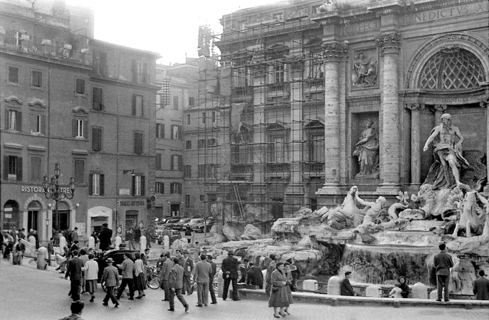 VEDUTA DI PIAZZA DI TREVI