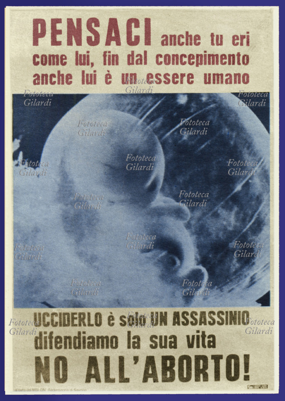 REFERENDUM manifesto contro l\