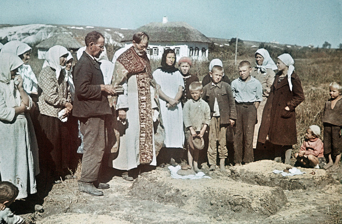 CERIMONIA FUNEBRE UCRAINA