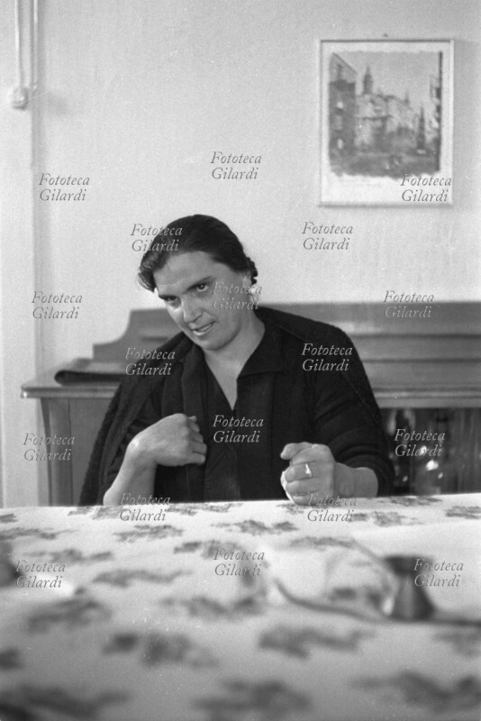 ALBANO DI LUCANIA Il racconto espressivo di una donna \