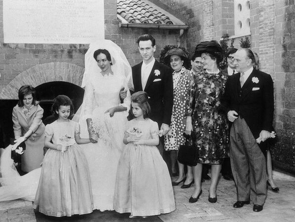 FOTO RICORDO CON PARENTI MATRIMONIO 1955 CIRCA