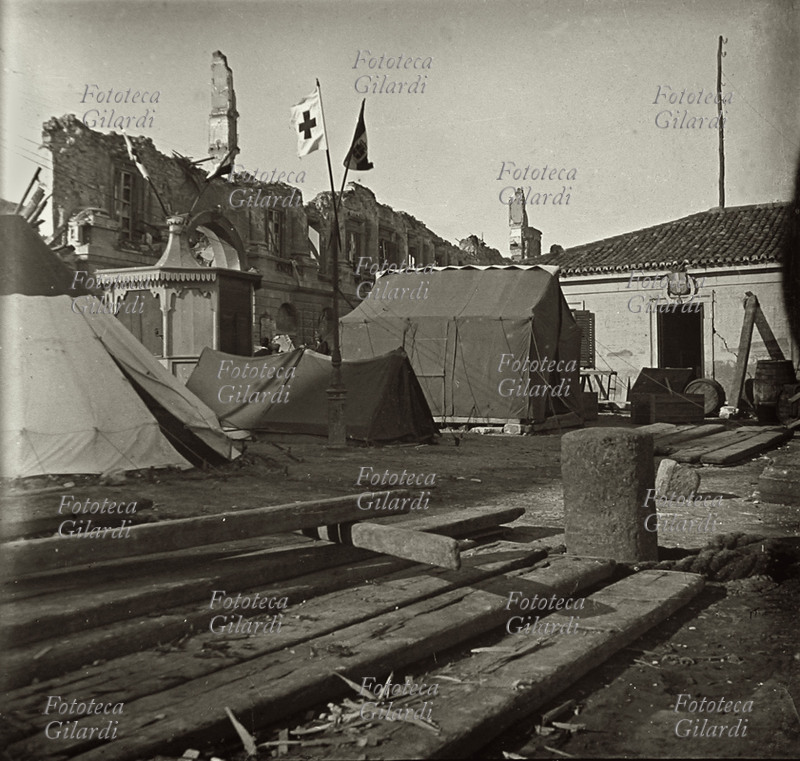 TERREMOTO Calabro-Siculo del 1908. Veduta fotografica dell\