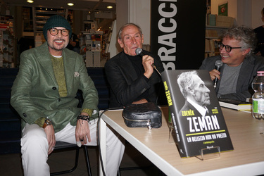 Roma 01.12.2022 Zeman e Di Caro Presentazione libro presso Libraccio G.Leanza ph