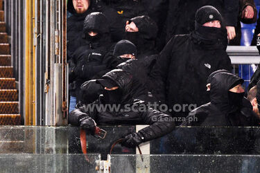 13.12.2018 Lazio vs Eintracht F. 1 2 Supporters G.Leanza ph 13.12.2018 Lazio vs Eintracht F. 1 2 Supporters G.Leanza ph