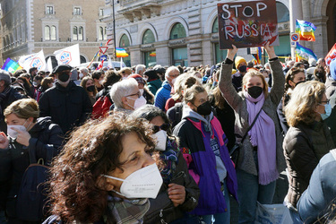 26.02.2022 Roma Pza Santi Apostoli Corteo contro Guerra 26.02.2022 Roma Pza Santi Apostoli Corteo contro Guerra