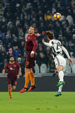 17.12.2016 Juventus vs Roma 1 0 Higuain. 28 photos