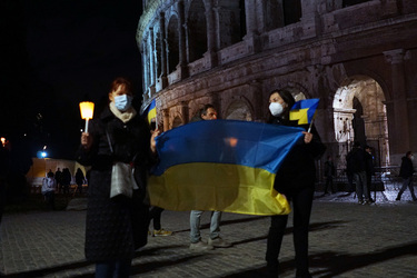 25.02.2022 Roma Colosseo Manifestazione contro guerra Ucraina 25.02.2022 Roma Colosseo Manifestazione contro guerra Ucraina