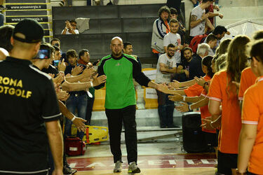 17.06.2016 Voi siete Leggenda 17.06.2016 Voi siete Leggenda