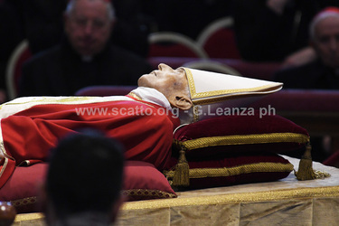 04.01.2023 Basilica Vaticana Esposizione Benedetto XVI G.Leanza ph