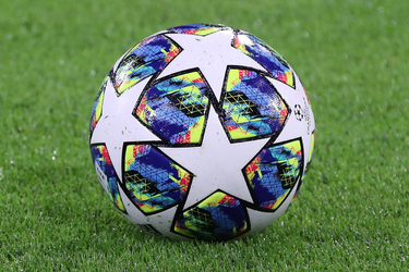 06.11.2019 Bayern vs Olimpiacos 2 0 J.Oegerli ph