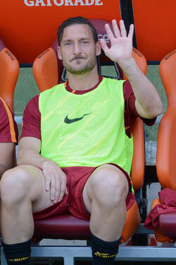 28.05.2017 Roma vs Genoa 3 2. Saluti di e per Totti. 10 Photos
