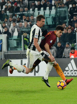 17.12.2016 Juventus vs Roma 1 0 Higuain. 28 photos