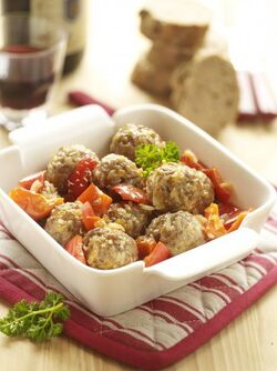 POLPETTINE D AGNELLO AL RISO E CUMINO CON PEPERONI