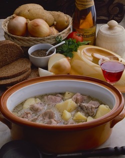 LONZA DI MAIALE ALLA BIRRA LONZA DI MAIALE ALLA BIRRA